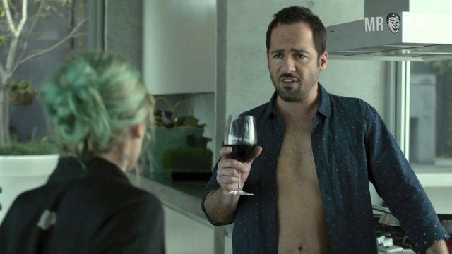 Hottest Alex Dimitriades Scene in Ruben Guthrie. Shirtless, Sexy, gay. 12662