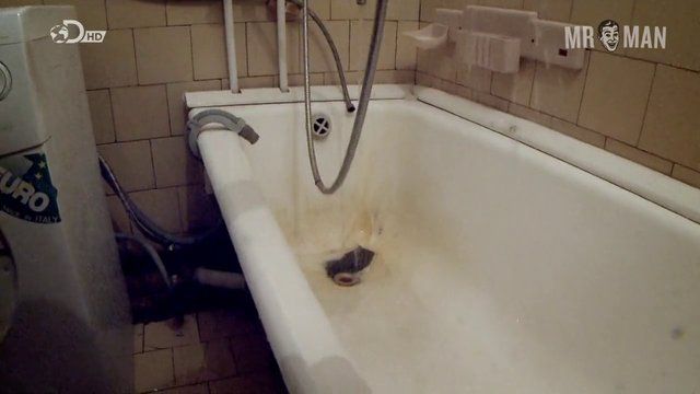 Sexiest Scenes of Himself from Driven to Extremes. Shirtless, Underwear, bathing suit, butt. 12743