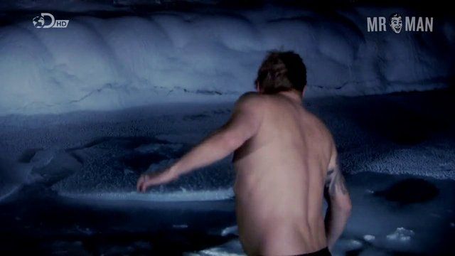 Driven to Extremes's Sexiest Scenes with Tom Hardy. Shirtless, Bathing Suit, butt, sexy. 12744