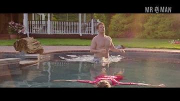 Ike Barinholtz in Sisters (2015) Shirtless Bulge Shirtless 13422