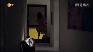 Stephan Luca in Neues aus dem Reihenhaus (2016) Butt Shirtless Straight Butt Sexy 14413