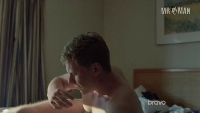 Sexiest Scenes of Richard Dulac from 19-2. Sexy, Shirtless. 15437