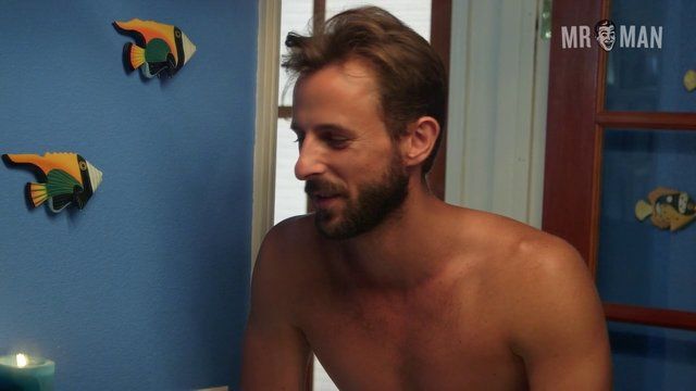Confessions's Sexiest Scenes with Vincent Cusimano. Shirtless. 15330