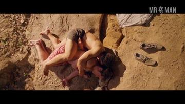 Hottest Johnny Knoxville Scene in Skiptrace. Shirtless, Underwear. 15908