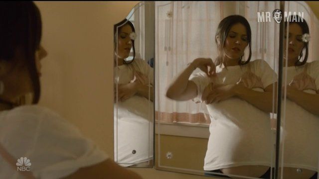 Milo Ventimiglia Naked in This Is Us. Butt, Shirtless, Underwear, bulge, sexy. 18067