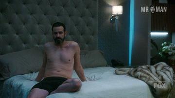 Rob Evors in Lethal Weapon (2016-2018) Shirtless Straight Underwear Sexy Shirtless 18179