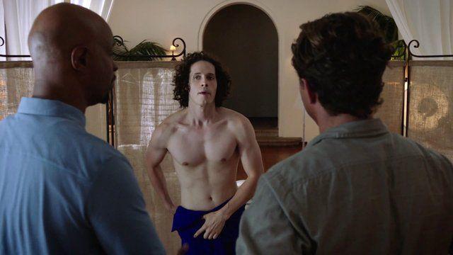 Hottest Isiah Adams Scene in Lethal Weapon. Shirtless. 21800
