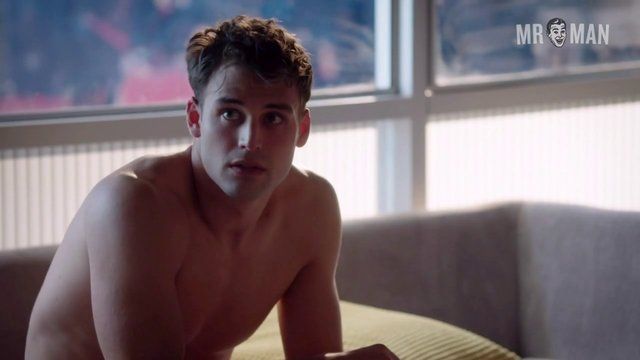 Sexiest Scenes of Ryan Mills from Notorious. Shirtless, Underwear, sexy, straight. 16313