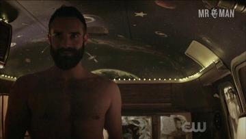 Joshua Sasse, George Basil in No Tomorrow (2016-2017) Sexy Shirtless Bulge Sexy 17773