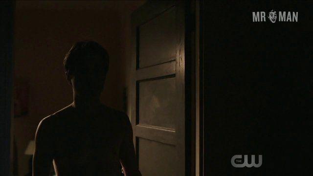 Hottest Robbie Womack (20s) Scenes. Shirtless. 18087