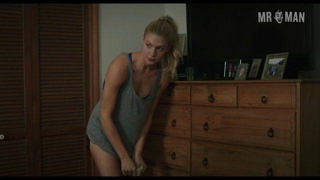 Michael Klinger in The Morning After (2015) Shirtless Underwear Shirtless Underwear 16499