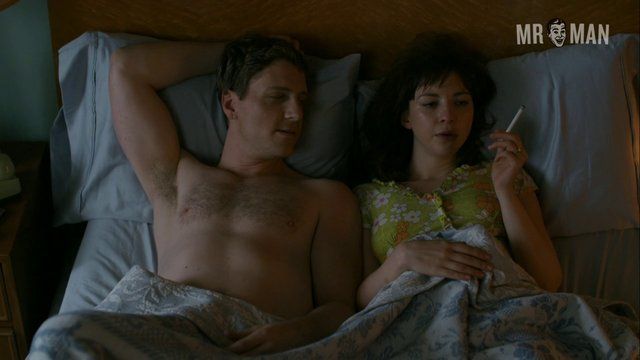 Andy Kelso Nude in Good Girls Revolt. Butt, Shirtless, Straight. 16804