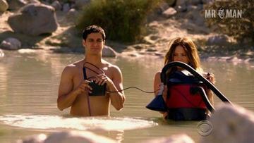 Elyes Gabel in Scorpion (2014-2017) Shirtless Shirtless 17759