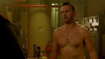 Eddie Kaye Thomas in Scorpion (2014-2017) Bathing Suit Shirtless Bathing Suit Bulge 21695
