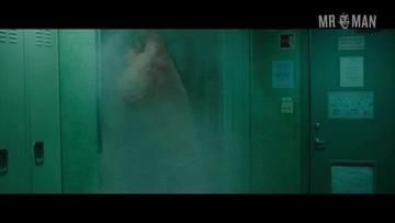Kurt Russell in Deepwater Horizon (2016) Shirtless Shirtless 17775