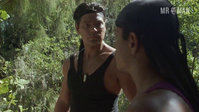 Hottest Moss Scenes. Shirtless. 17895