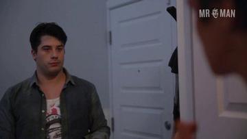 Dhanaé Audet-Beaulieu in Coming Out (2013) Shirtless Shirtless 17943