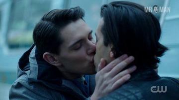 Sexiest Kevin Keller Scenes. Gay, bulge, sexy. 19714