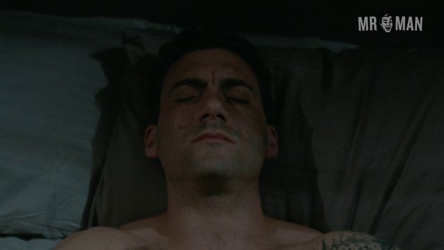 Morgan Spector in Split (2016) Penis Balls Shirtless Balls Bulge 18587