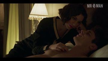 Hottest Yon González Scene in Cable Girls. Shirtless. 19652