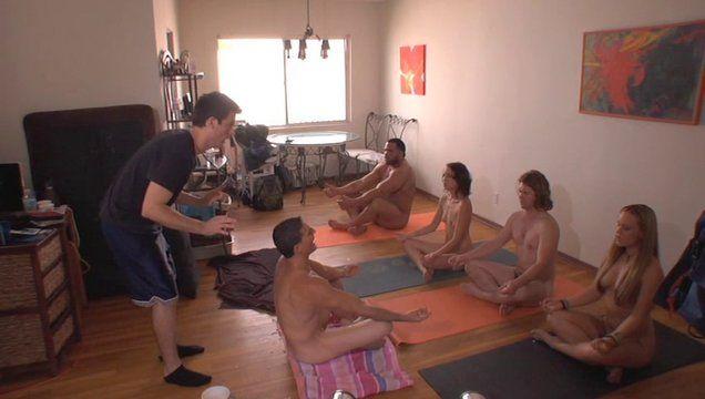 Eric Brenner Naked as Yoga Instructor. Butt, Shirtless, Balls, Penis. 20013