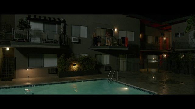 Bruce Willis Nude as Steve. Butt, Sexy, Shirtless, Body Double. 20270