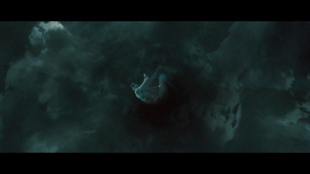 Ben Whishaw Nude as Ariel. Butt, Shirtless, bulge, underwear. 20366