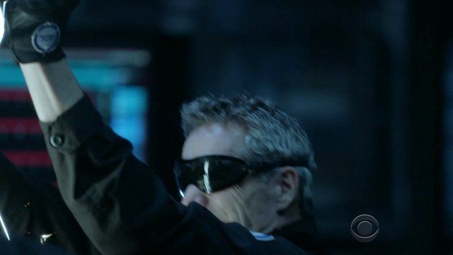Sexiest Billy Burke Scene in Zoo. Sexy, Shirtless. 20443