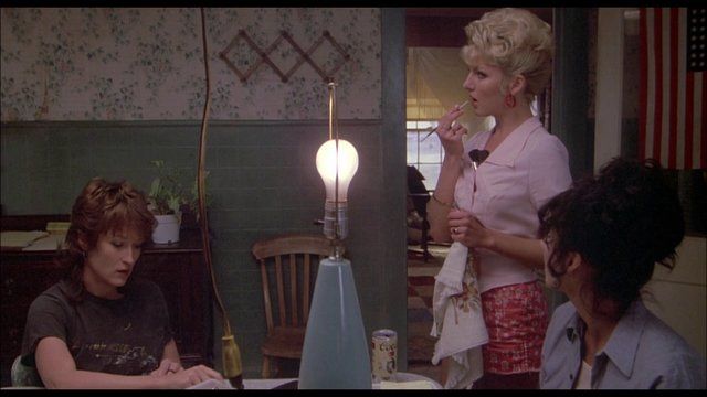 Sexiest Scenes of Drew Stephens from Silkwood. Shirtless. 20807