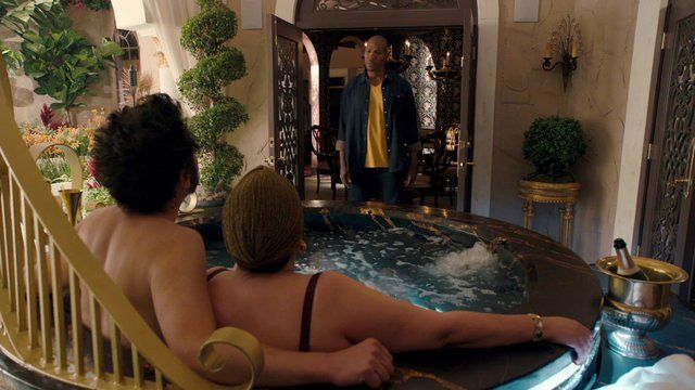 Hottest Ray Romano Scene in Get Shorty. Shirtless. 26300
