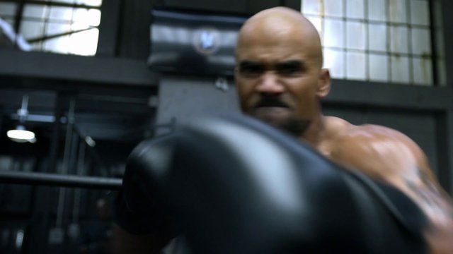 Sexiest Shemar Moore Scene in S.W.A.T.. Shirtless, sexy, straight. 22903