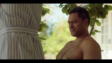 Uli Latukefu in Sando (2018) Shirtless Butt Sexy 24306