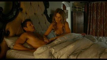 Casper Van Dien in Ratpocalypse (2015) Shirtless Shirtless Straight 26117