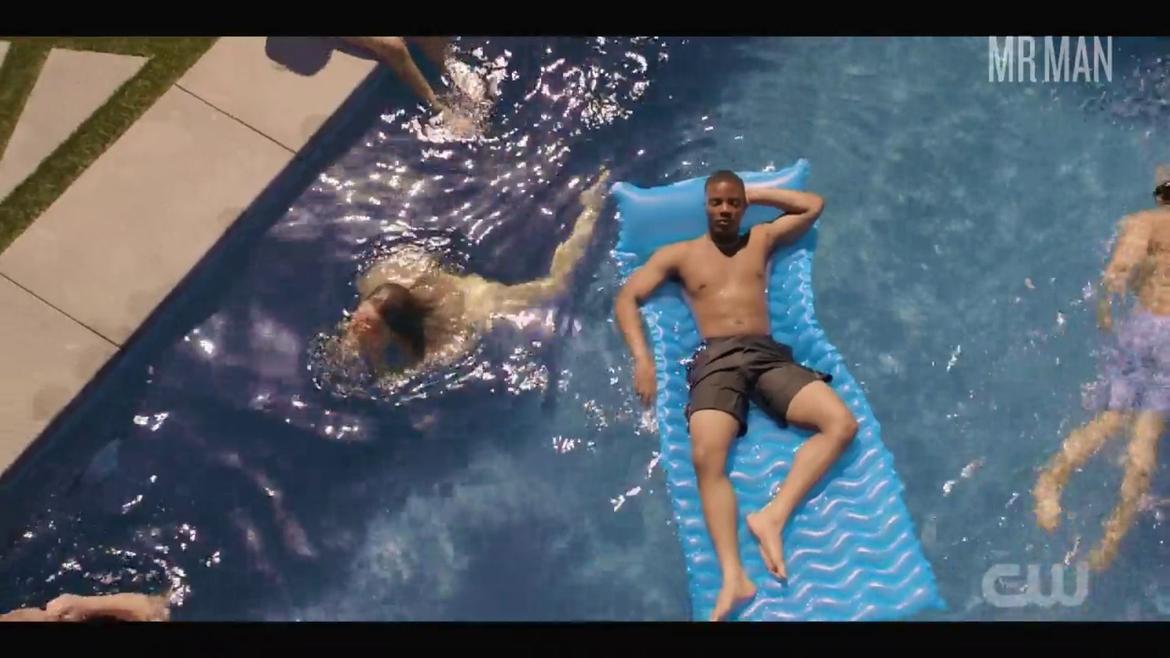 Sexiest Daniel Ezra Scene in All American. Bathing Suit, Shirtless, sexy. 26515