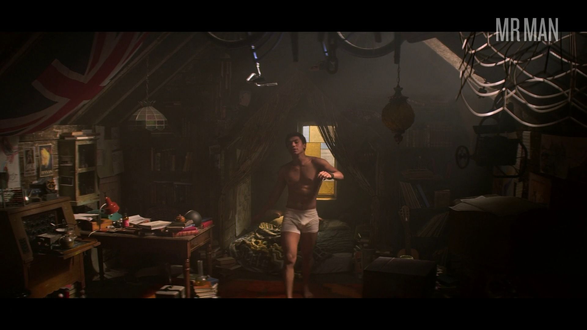 Sexiest Scenes of Ambrose Spellman from Chilling Adventures of Sabrina. Bulge, Shirtless, Underwear, gay, sexy. 26777