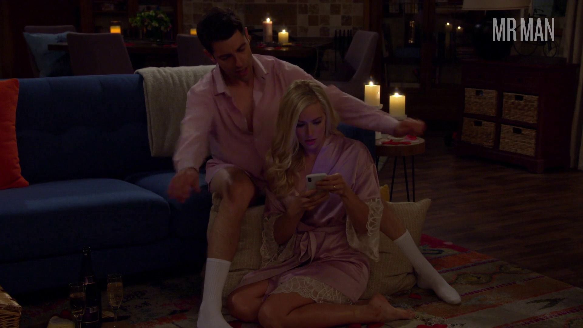Sexiest Scenes of Dave Johnson from The Neighborhood. Sexy, Underwear. 27149