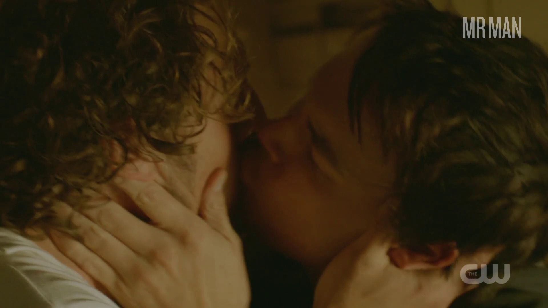 Roswell, New Mexico's Sexiest Scenes with Tyler Blackburn. Gay, Shirtless, Straight, sexy. 29964