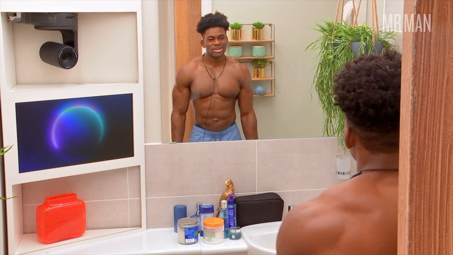 Sexiest Scenes of Self - Contestant from The Circle. Sexy, Shirtless. 74699