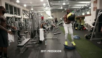 Dwyane Wade, LeBron James in D. Wade: Life Unexpected (2020) Shirtless Butt* Shirtless 46032