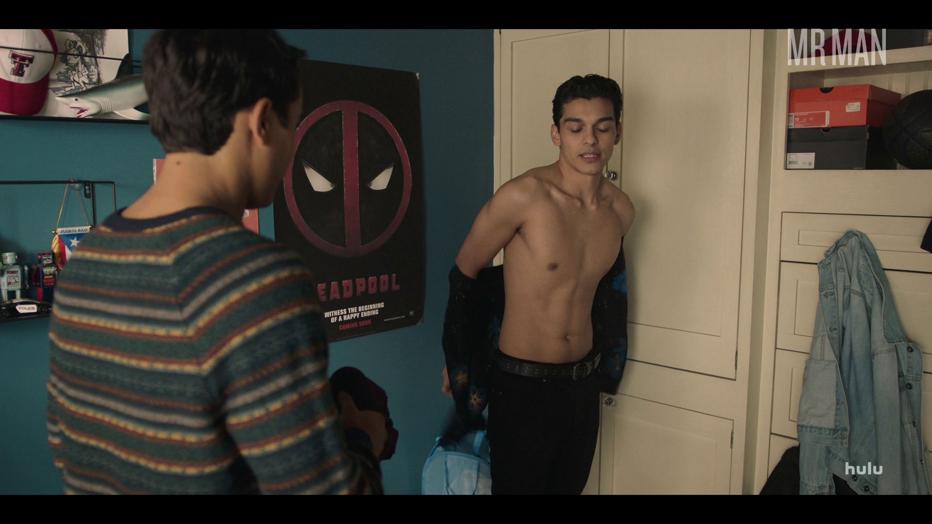 Hottest Anthony Keyvan Scene in Love, Victor. Shirtless, gay, sexy. 61934