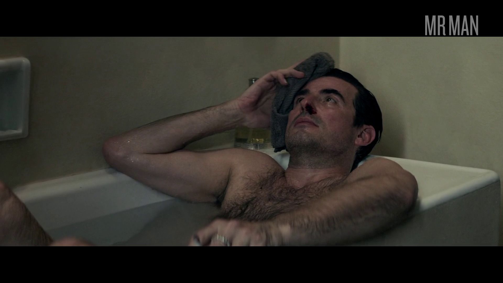 Sexiest Scenes of James Figueras from The Burnt Orange Heresy. Sexy, Shirtless, butt, straight. 53171
