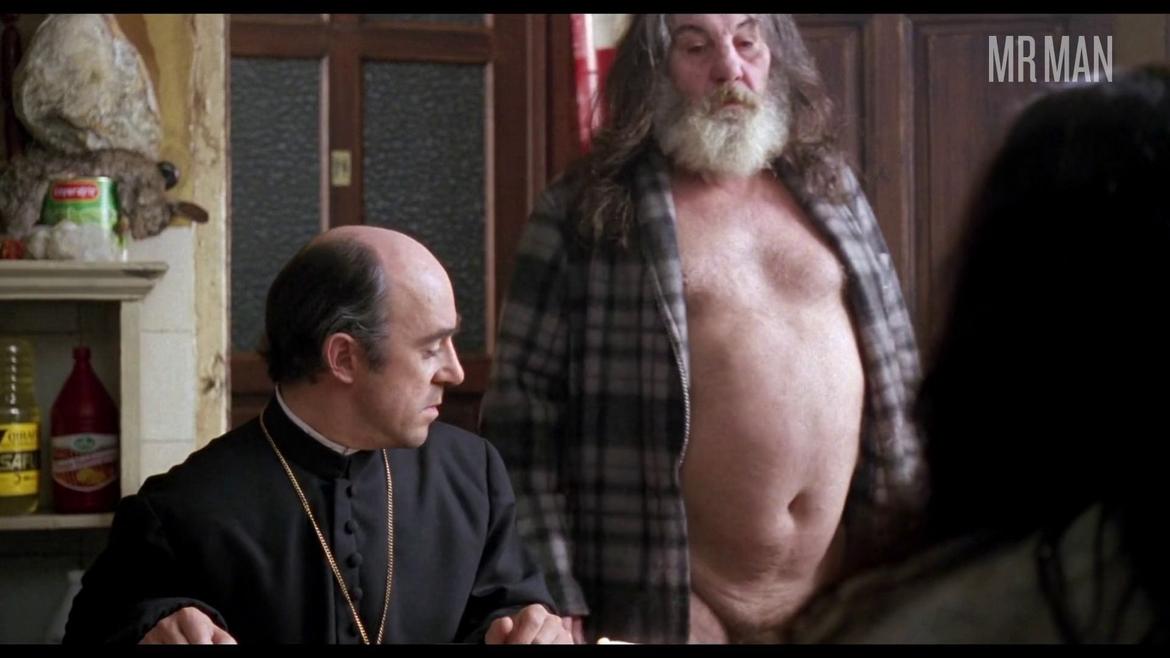Pololo in The Day of the Beast (1995) Balls Penis Shirtless Balls Penis 59708