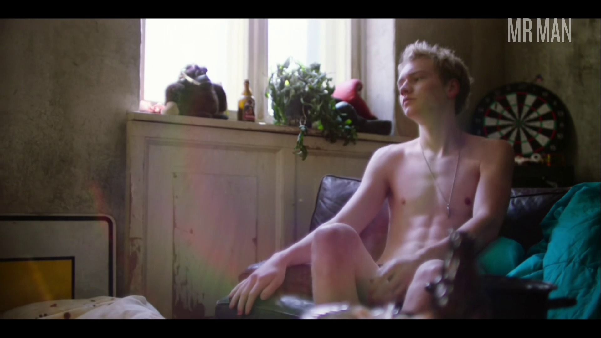Sexiest Scenes of Michi from We Children from Bahnhof Zoo. Bulge, Shirtless, Underwear, gay. 60149