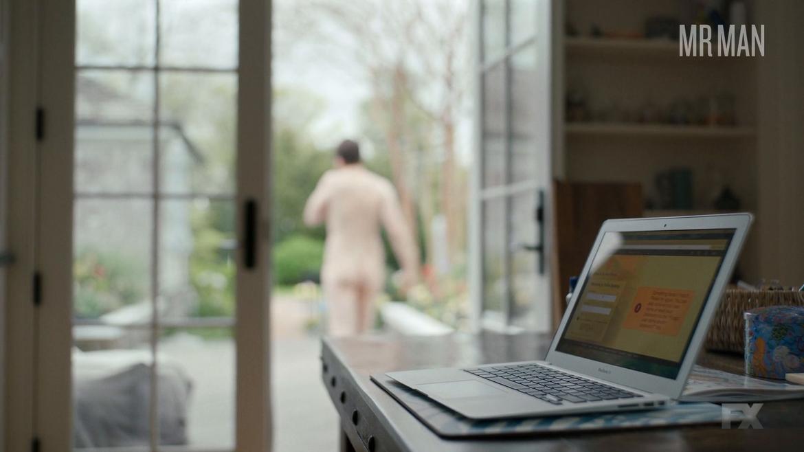 Jesse Eisenberg Nude in Fleishman Is in Trouble. Butt, Shirtless, bulge, sexy. 74386
