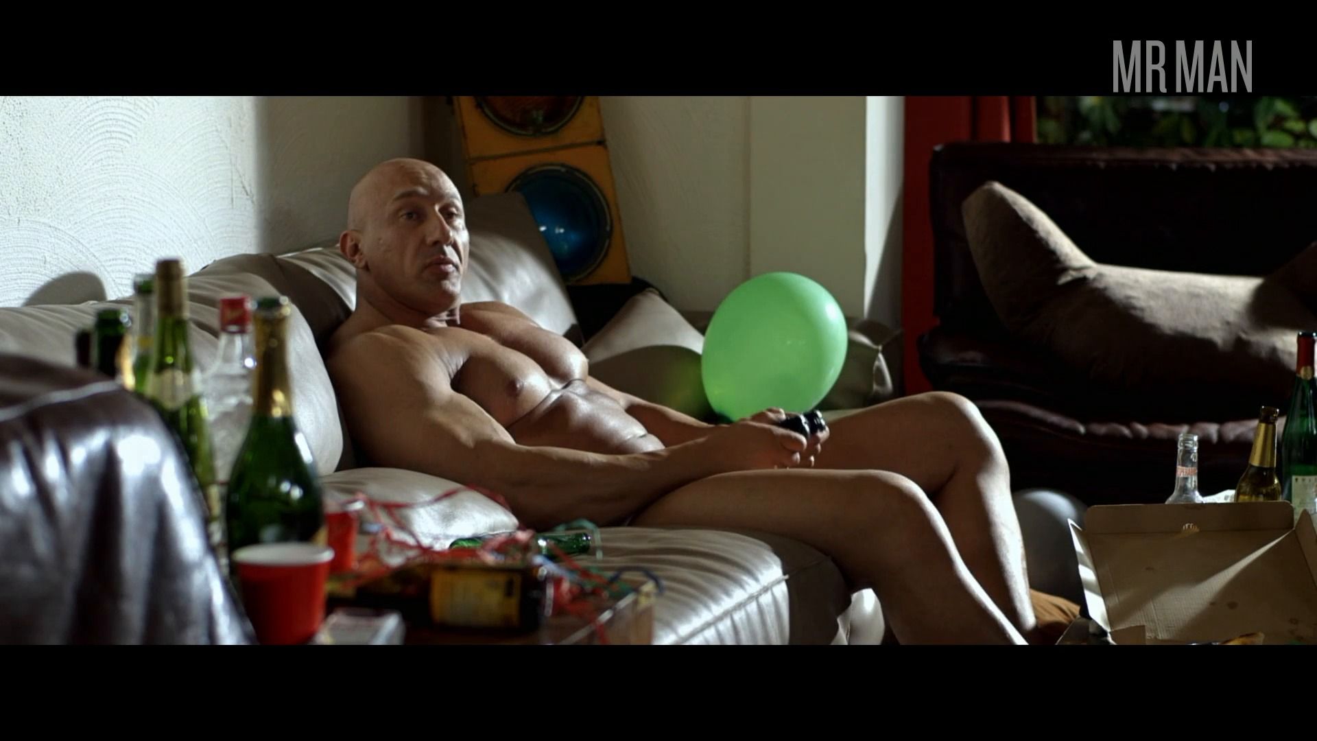 Sexiest Scenes of Le bodybuilder from A Love You. Sexy, Shirtless. 74951