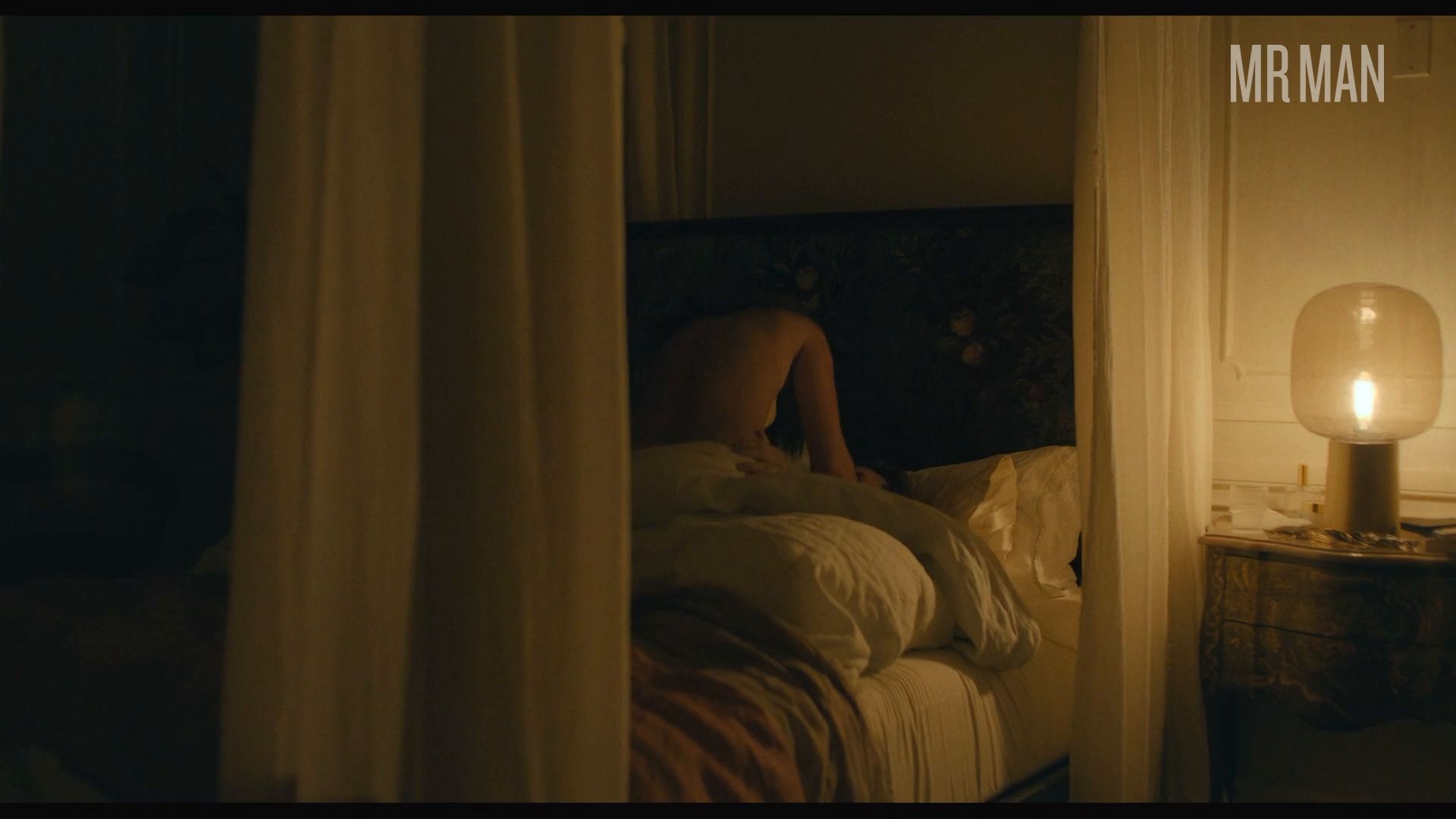 Jon Hamm in Confess, Fletch (2022) Shirtless Straight Shirtless Straight 75932