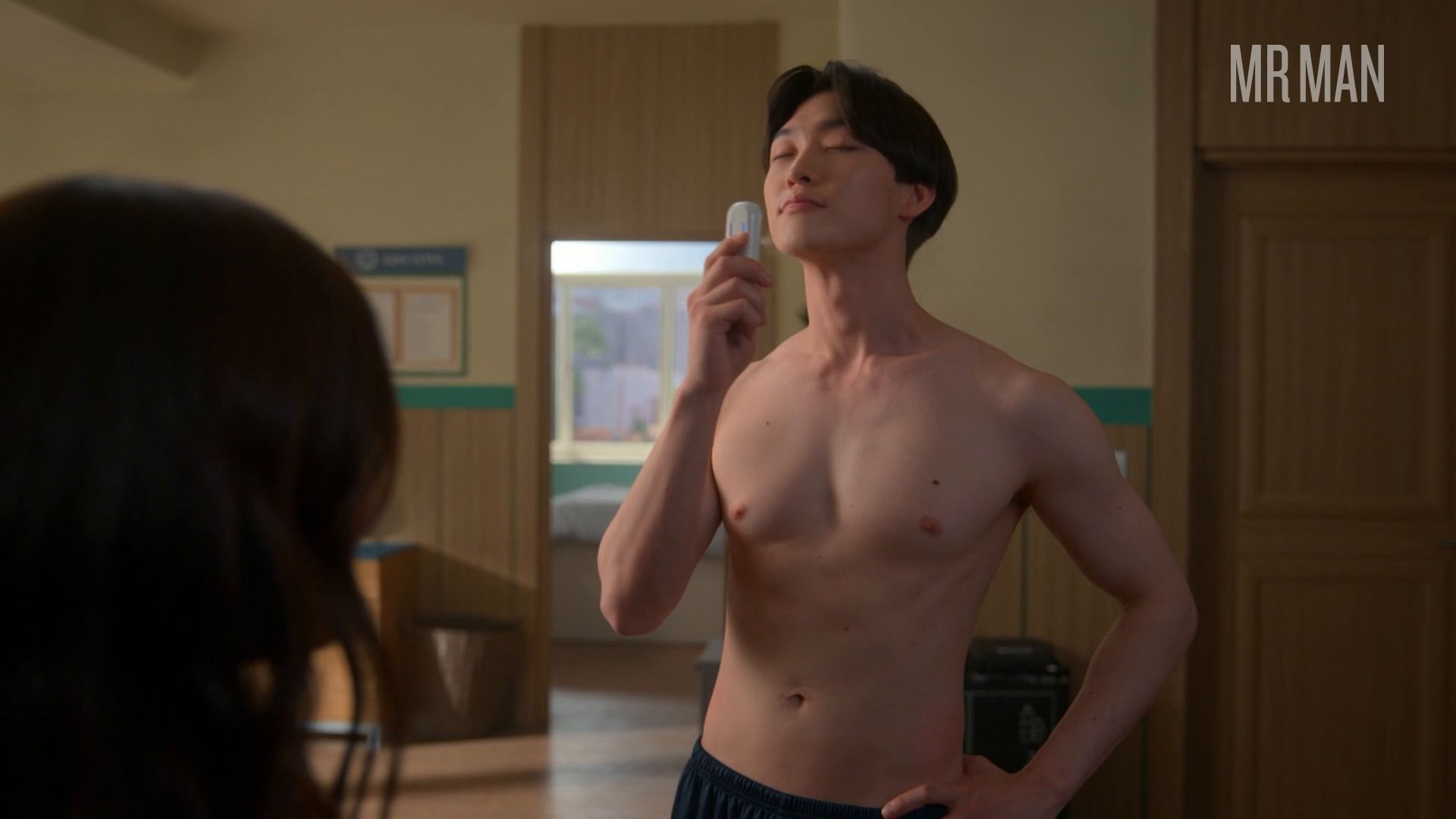 Hottest Sang Heon Lee Scene in XO, Kitty. Sexy, Shirtless, Straight. 76100
