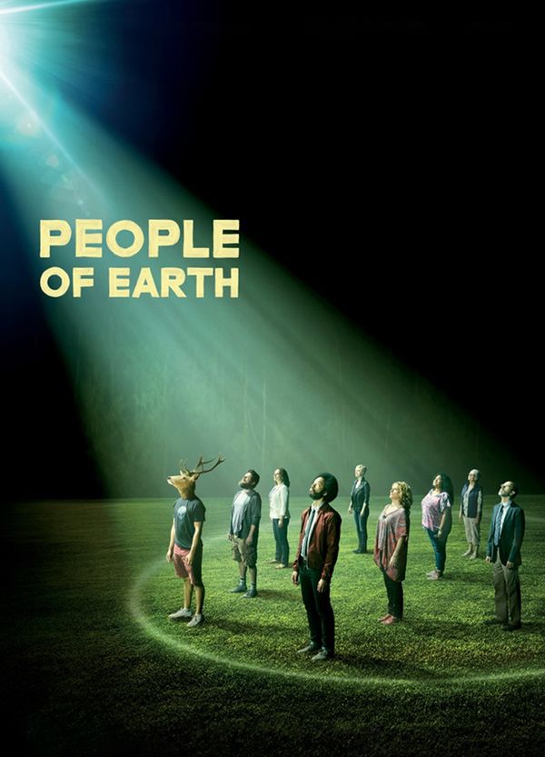 People of Earth Shirtless 6772