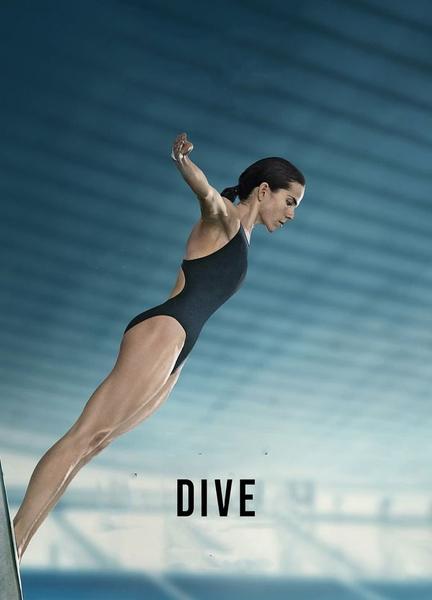 Dive Butt Shirtless 21010