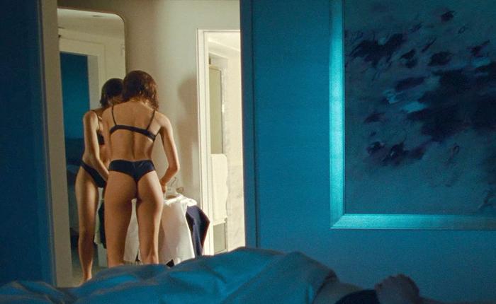 Zendaya Challengers Sex Scene, Zendaya Thong Lingerie As GIFs!